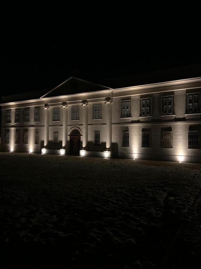 Villa Cantoni Marca Сабионета Екстериор снимка